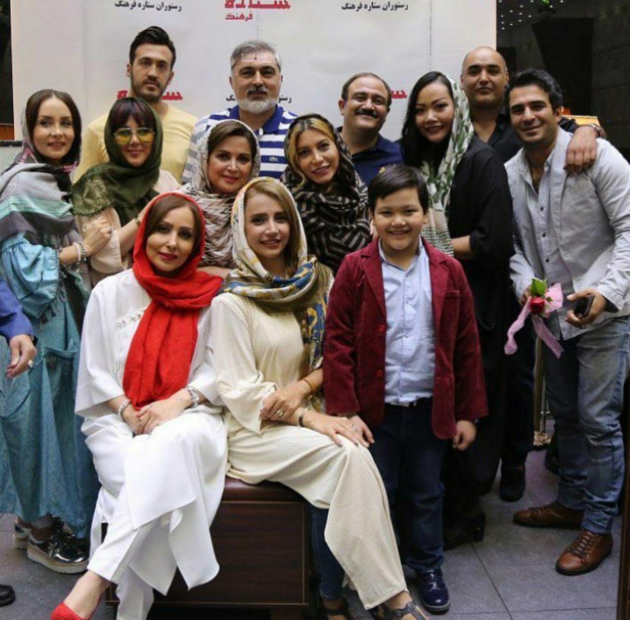 عکس:تولد مهران غفوریان در کنار هنرمندان